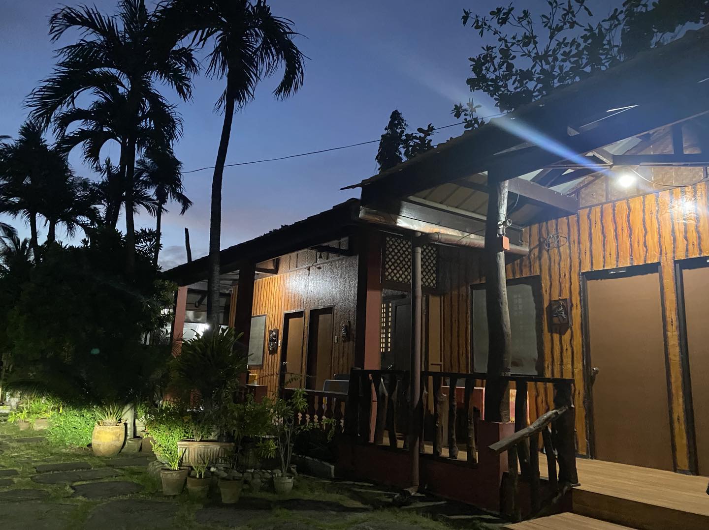 Marlou Beach Resort